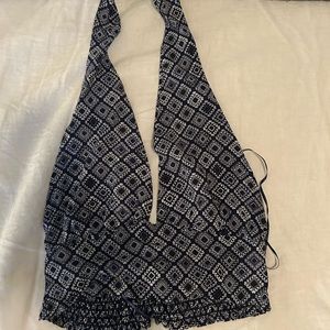 Kendall & Kylie halter top